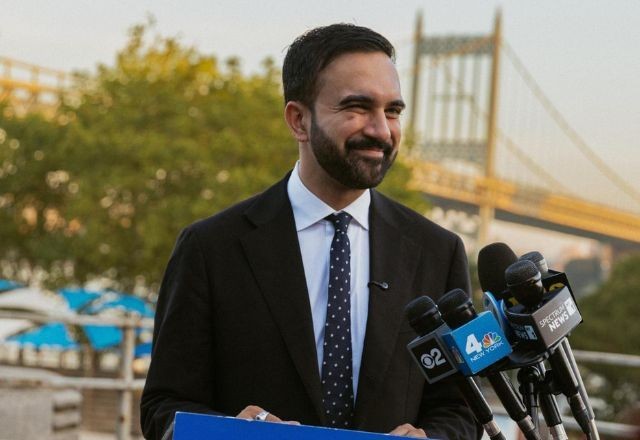 Imagem da noticia Muçulmano socialista pode ser o próximo prefeito de Nova York