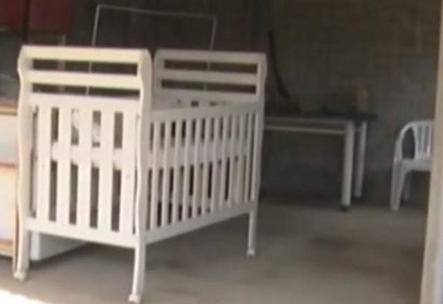 Imagem da noticia Grávida de 7 meses é esfaqueada pelo marido na frente da filha