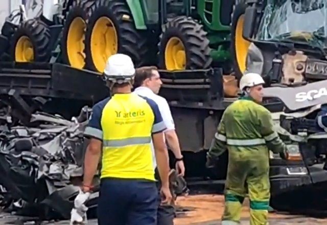 Imagem da noticia SP: Grave acidente na rodovia Régis Bittencourt deixa 4 mortos