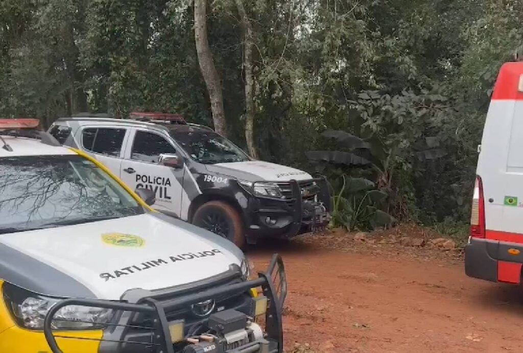 Imagem da noticia Adolescente mata avó e deixa avô ferido após ter celular confiscado no Paraná