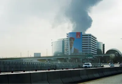 Emirados Árabes Unidos fecham temporariamente todo seu espaço aéreo Emirados Árabes Unidos fecham temporariamente todo seu espaço aéreo