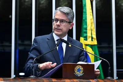 Alessandro Vieira diz que bancada do MDB no Senado se manifestará contra PL da Dosimetria Alessandro Vieira diz que bancada do MDB no Senado se manifestará contra PL da Dosimetria