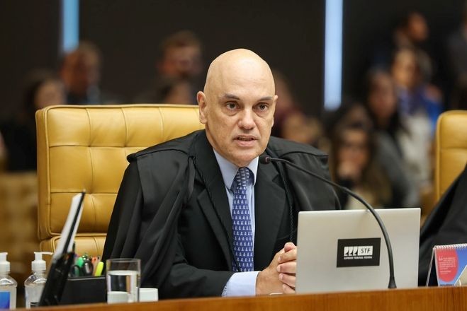 Imagem da noticia Tentativa de golpe: Moraes pede e Zanin marca sessões extras na quinta-feira (11) para julgamento no STF