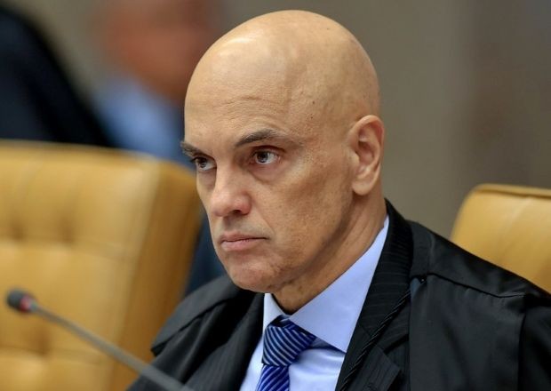 Imagem da noticia Moraes veta uso de farda militar durante interrogatórios do núcleo 3 da trama golpista