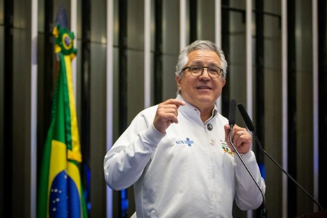 Imagem da noticia EUA concedem visto para Padilha acompanhar Lula na ONU