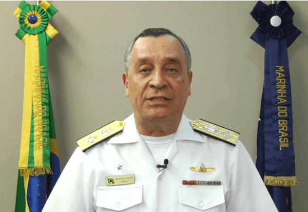 Imagem da notícia: Morre Moura Neto, 2⁰ comandante da Marinha mais longevo da história