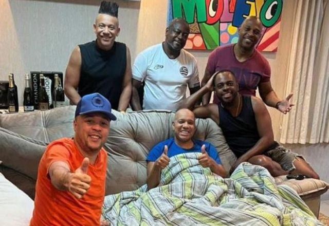 Imagem da noticia Anderson Leonardo, vocalista do Molejo, recebe alta após embolia pulmonar
