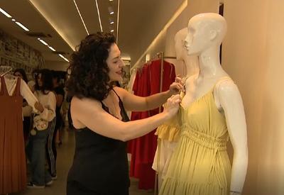 Comércio no Bom Retiro aquece com Natal e Black Friday e movimenta mais de R$ 5 bilhões por ano Comércio no Bom Retiro aquece com Natal e Black Friday e movimenta mais de R$ 5 bilhões por ano