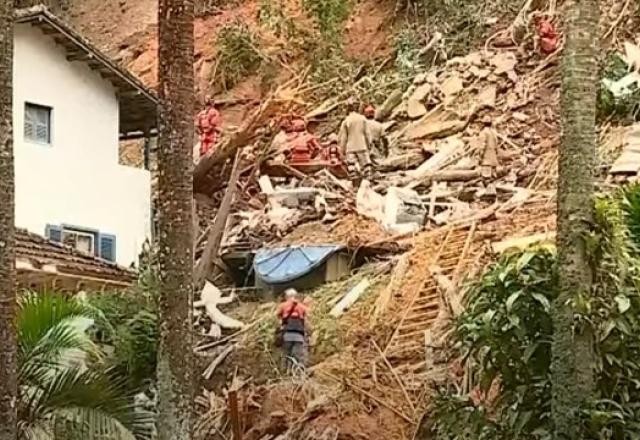 Imagem da noticia Petrópolis: buscas por desaparecidos no último temporal continuam