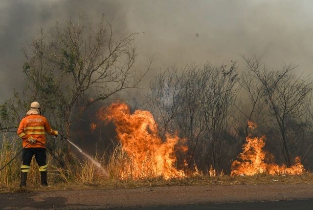 Imagem da noticia Número de cidades em emergência por causa de incêndios aumenta 354%