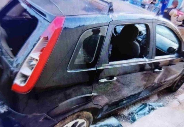 Imagem da noticia Homens com camisas de organizadas do Cruzeiro invadem festa temática do Atlético-MG para roubar e agredir