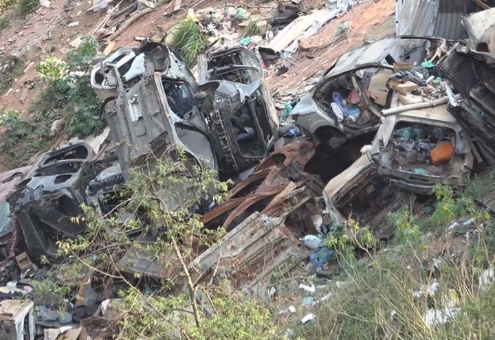 Imagem da noticia "Cemitério de peças": reportagem do Primeiro Impacto mostra caminho de carros roubados até desmanches ilegais