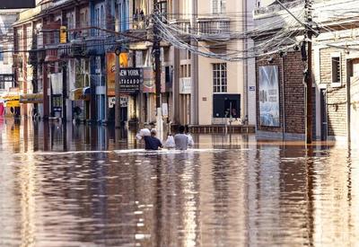 Chuva no RS: moradores relatam desafios para resgatar as vítimas dos alagamentos