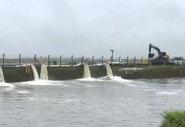 Imagem da noticia Comportas em Porto Alegre são abertas para escoar água da chuva