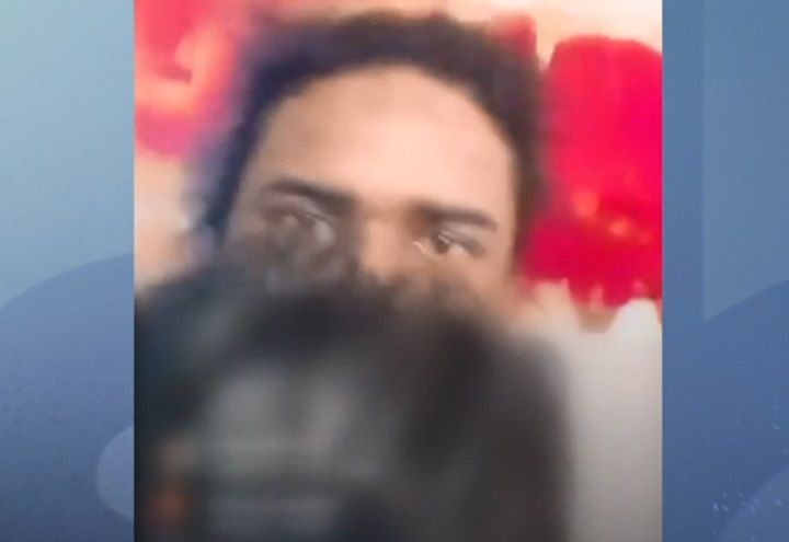Imagem da noticia Bandido faz esposa grávida refém para evitar prisão e faz "live" nas redes sociais
