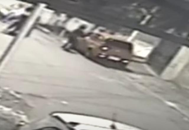 Imagem da noticia Flagrante: agente penitenciário reage a assalto e mata criminoso