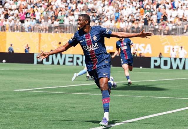 Imagem da noticia Dembelé é eleito melhor jogador do mundo pela FIFA