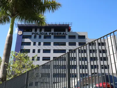 Vorcaro e Zettel estão presos na Superintendência da PF em São Paulo Vorcaro e Zettel estão presos na Superintendência da PF em São Paulo