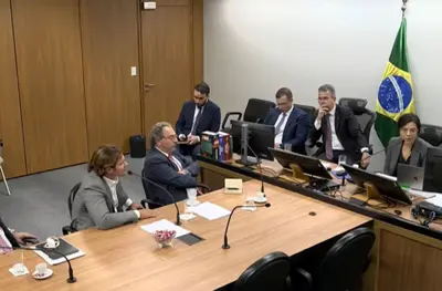 Caso Master: Vorcaro diz que discutiu negociações com Ibaneis Rocha; veja vídeo Caso Master: Vorcaro diz que discutiu negociações com Ibaneis Rocha; veja vídeo