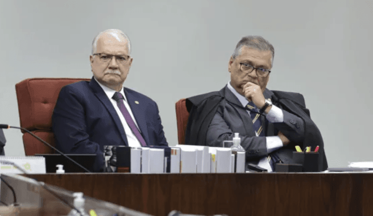 Imagem da noticia STF pede "paz social" após Dino relatar ameaça de morte em aeroporto
