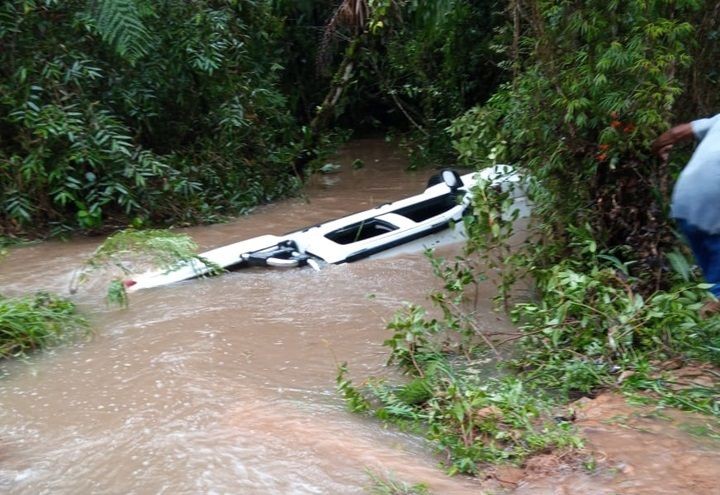 Imagem da noticia Menino de 6 anos morre após ser levado por enchente em Juquitiba (SP)