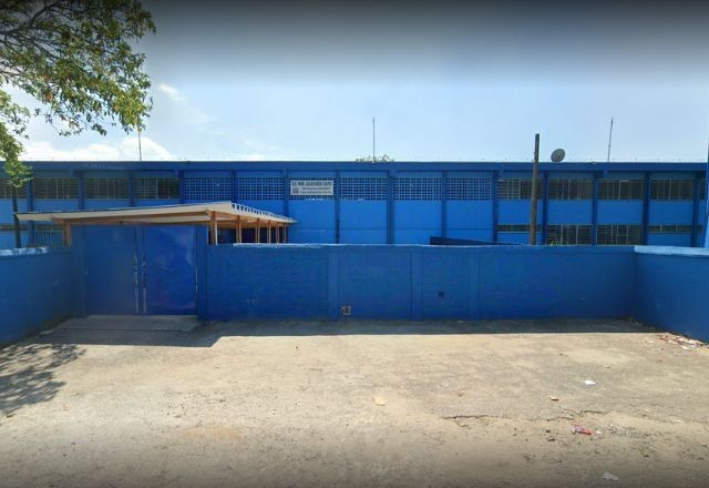 Imagem da noticia Adolescente de 13 anos morre após ser agredido por estudantes em escola no litoral de SP