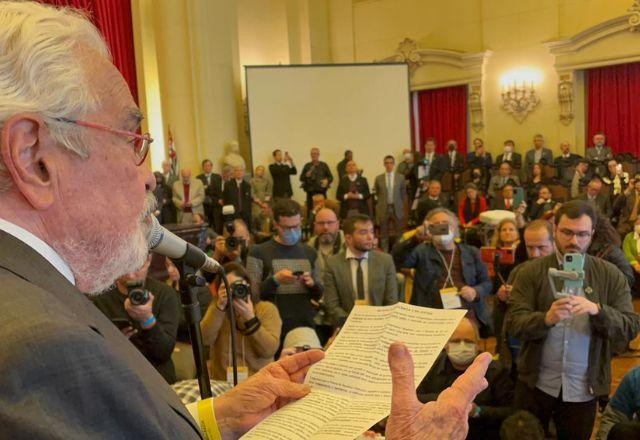 Imagem da noticia Cartas pela defesa da democracia e do sistema eleitoral são lidas