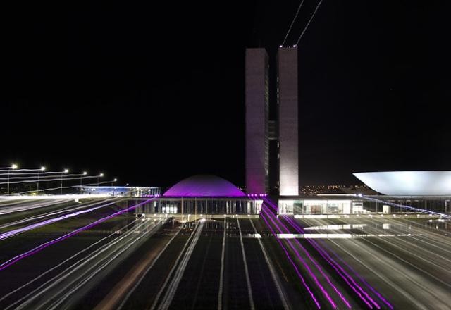 Imagem da noticia Presidentes do Senado e da Câmara tentam novo acordo sobre PEC dos Precatórios
