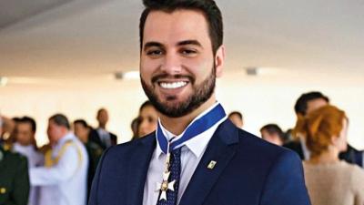 Defesa de Filipe Martins critica audiência de custódia e nega uso de redes sociais Defesa de Filipe Martins critica audiência de custódia e nega uso de redes sociais