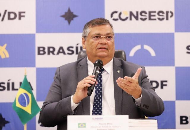 Imagem da noticia "É uma reparação histórica", diz Dino sobre decisão de Toffoli