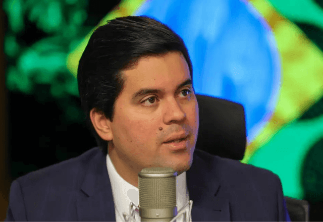 Imagem da noticia Ministro do Esporte defende bets em meio a escândalos recentes: "Separar o joio do trigo"