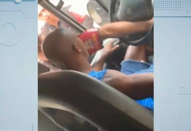 Imagem da noticia Motorista sem habilitação foge da polícia e é preso no RJ