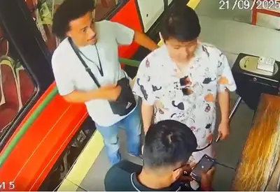 Homem é preso por extorquir e ameaçar turistas no caminho para o Cristo Redentor Homem é preso por extorquir e ameaçar turistas no caminho para o Cristo Redentor