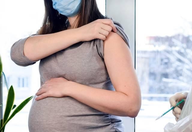 Imagem da noticia Grávidas e vacinas: o que diz Anvisa sobre os imunizantes