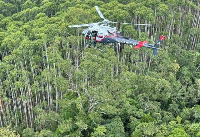 Imagem da noticia Corpos das 4 vítimas de acidente de helicóptero em SP são resgatados