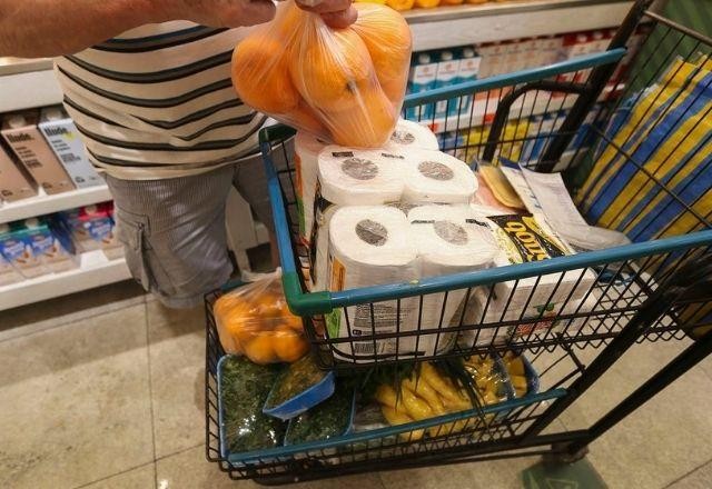 Imagem da noticia IPCA-15: alta de 0,11% em janeiro reflete pressão dos alimentos, como tomate e café