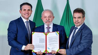 Lula sanciona PL Antifacção com vetos sobre punições e divisão de recursos Lula sanciona PL Antifacção com vetos sobre punições e divisão de recursos