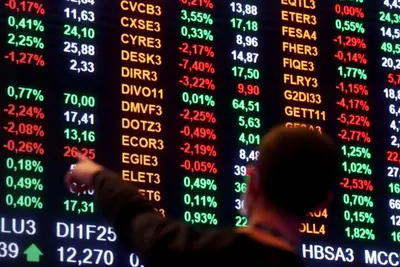 Ibovespa bate recorde e fecha acima dos 158 mil pontos pela primeira vez na história Ibovespa bate recorde e fecha acima dos 158 mil pontos pela primeira vez na história