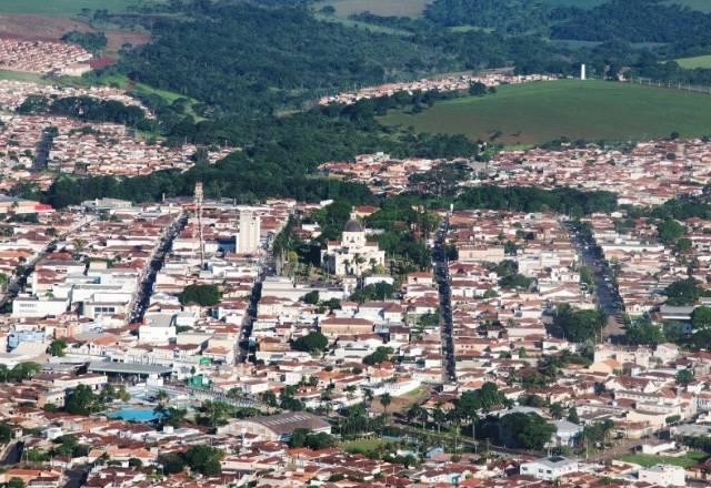 Imagem da noticia Batatais fecha supermercados a partir de amanhã para conter pandemia
