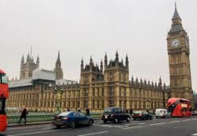 Imagem da noticia Polícia britânica detém suspeitos de plano de ataque terrorista