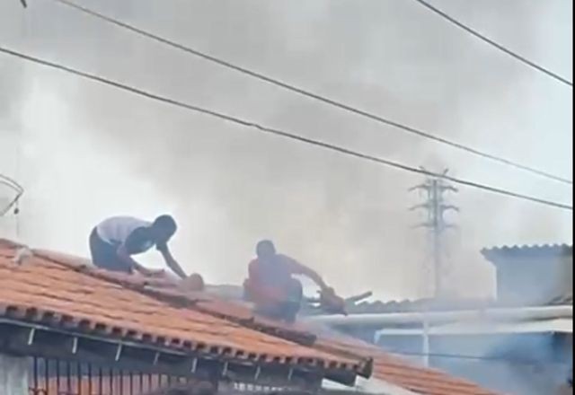 Imagem da noticia Bebês gêmeos morrem em incêndio na zona oeste do Rio de Janeiro