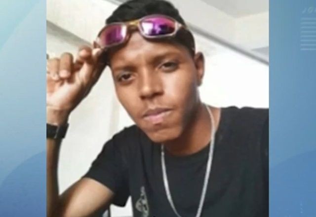 Imagem da noticia Jogador desaparecido foi visto em festa de técnico de time