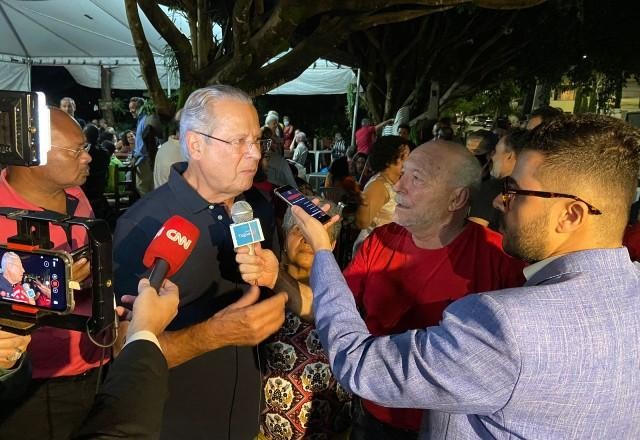 Imagem da noticia José Dirceu defende união do PT com partidos de centro