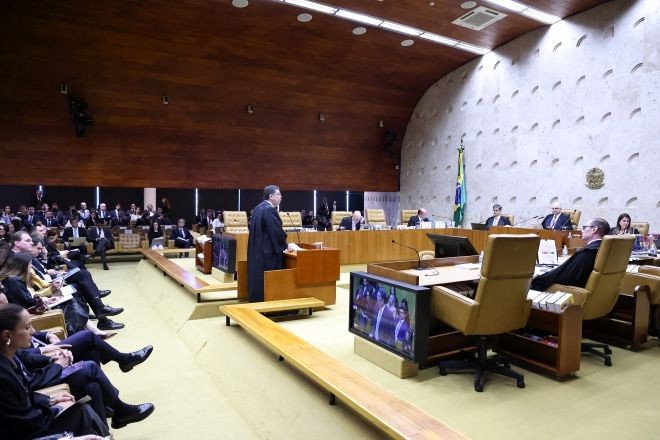 Imagem da noticia STF suspende julgamento sobre royalties do petróleo e retoma análise na quinta (7)