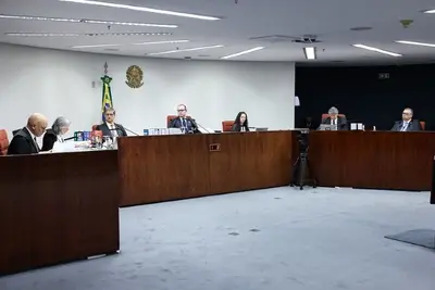 Primeira Turma do STF começa a analisar prisões de condenados por tentativa de golpe nesta terça (25) Primeira Turma do STF começa a analisar prisões de condenados por tentativa de golpe nesta terça (25)