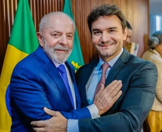 Imagem da noticia Antes de anunciar saída de Sabino, Lula falou em "aparar arestas" com Congresso