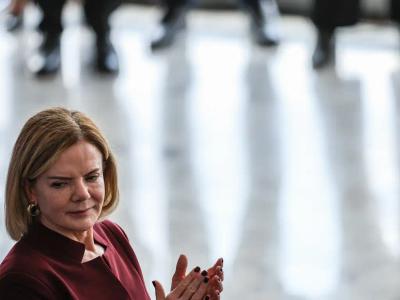 Gleisi chama PL Antifacção de Derrite de “lambança legislativa” e alerta para enfraquecimento do combate ao crime organizado Gleisi chama PL Antifacção de Derrite de “lambança legislativa” e alerta para enfraquecimento do combate ao crime organizado