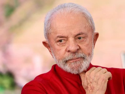 Lula diz que “ameaça de uso da força militar voltou a fazer parte do cotidiano da América Latina e do Caribe” Lula diz que “ameaça de uso da força militar voltou a fazer parte do cotidiano da América Latina e do Caribe”
