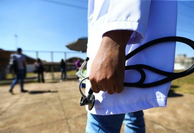 Imagem da noticia Governo vai investir R$ 712 milhões na retomada do Mais Médicos