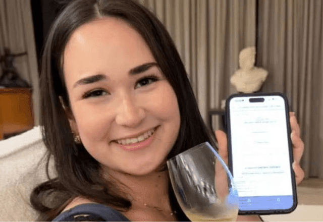 Imagem da noticia Casal de diplomatas retorna a SP após morte da filha no Rio; pai relata detalhes do acidente
